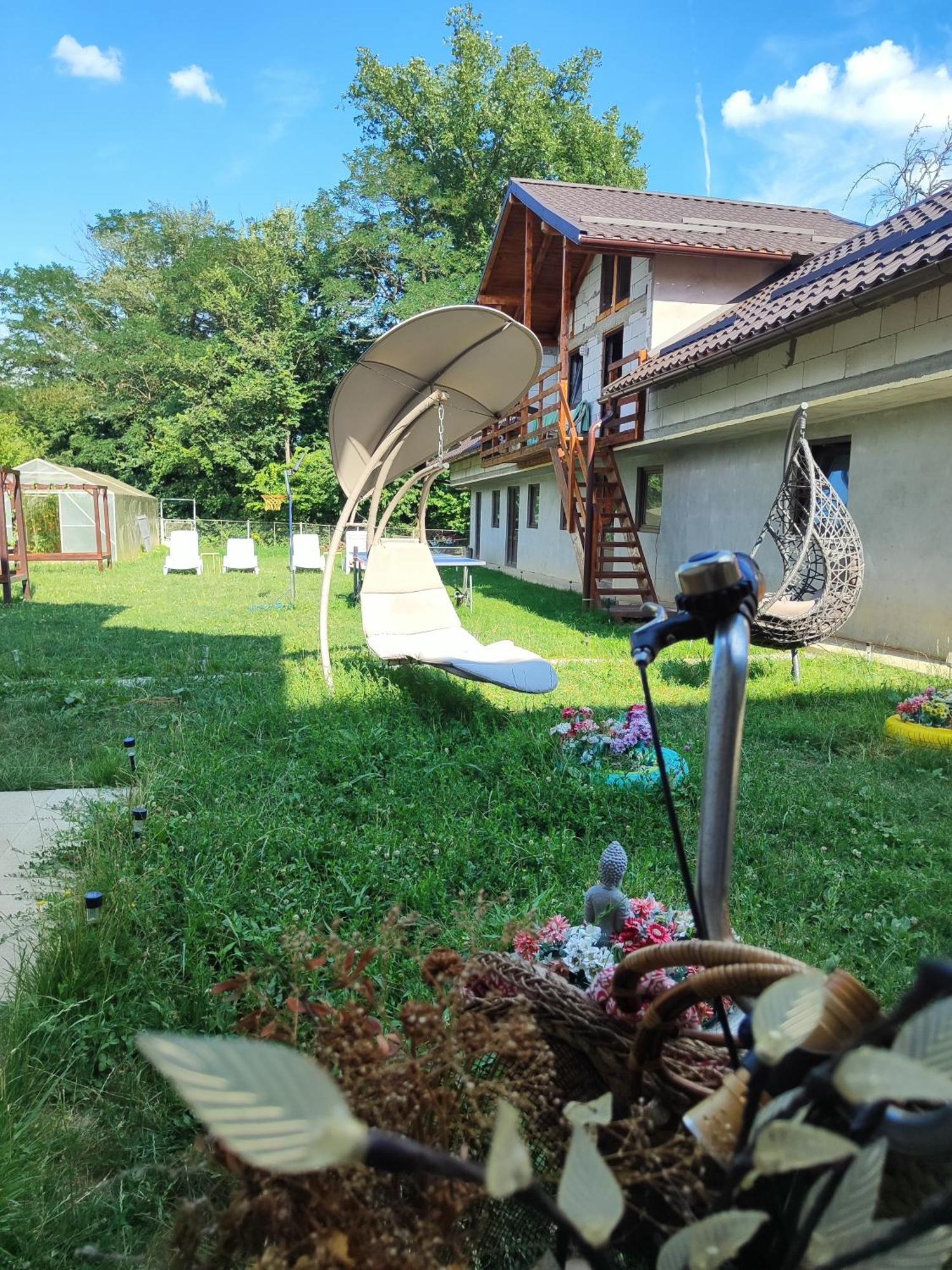 Happy Home Calimanesti Ngoại thất bức ảnh